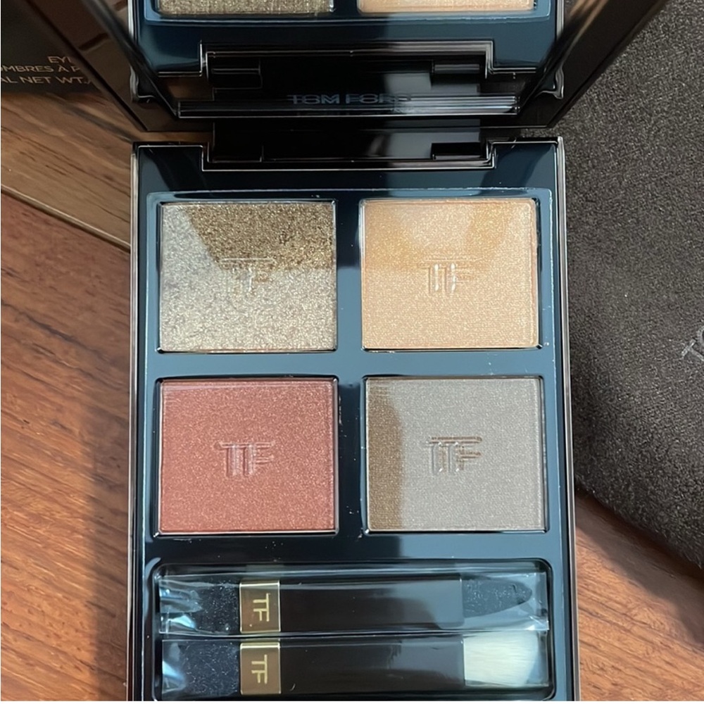 Tom Ford Eye Color Quad – Leopard Sun (Rare, Discontinued) – New in Box